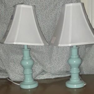 (2 )Better Homes and Garden Lamps. New.